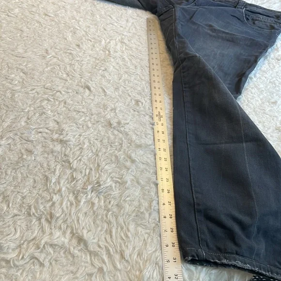 Dolce & Gabbana Jeans - Picture 2 of 8